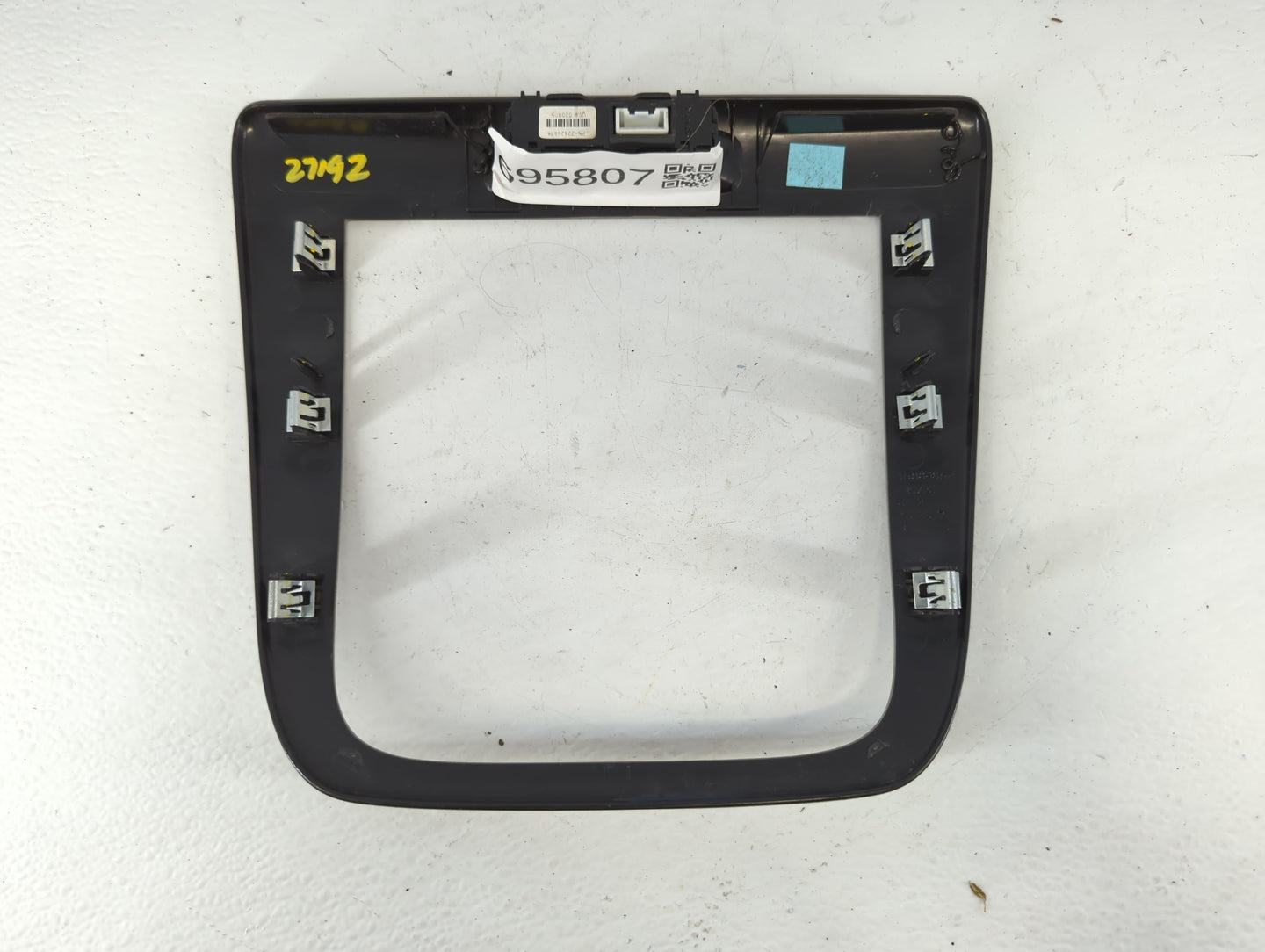 2006 Chevrolet Impala Instrument Cluster Bezel - Oemusedautoparts1.com