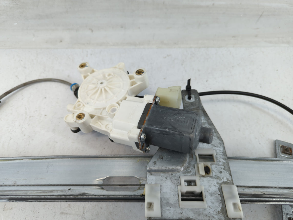 2006-2010 Chevrolet Impala Used Window Regulator Passenger Front 700771 - Oemusedautoparts1.com