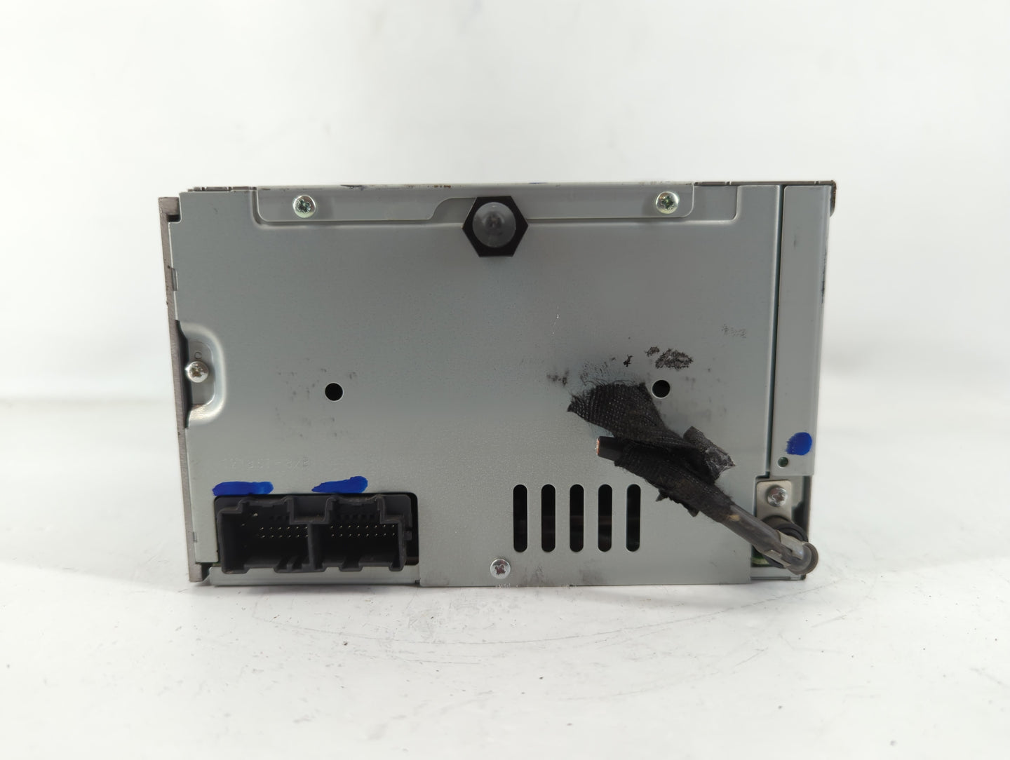 2006-2008 Chevrolet Impala Radio AM FM Cd Player Receiver Replacement P/N:15798973 Fits Fits 2006 2007 2008 OEM Used Auto Pa