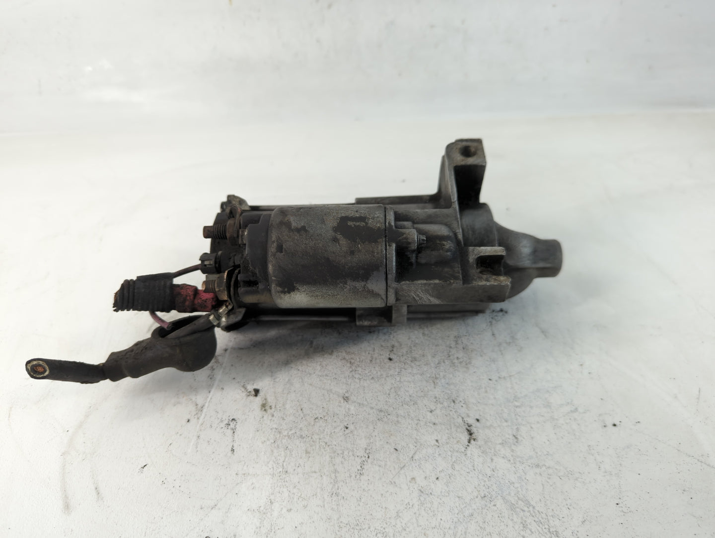 2006-2011 Chevrolet Impala Car Starter Motor Solenoid OEM P/N:2206153 Fits Fits 2006 2007 2008 2009 2010 2011 OEM Used Auto 