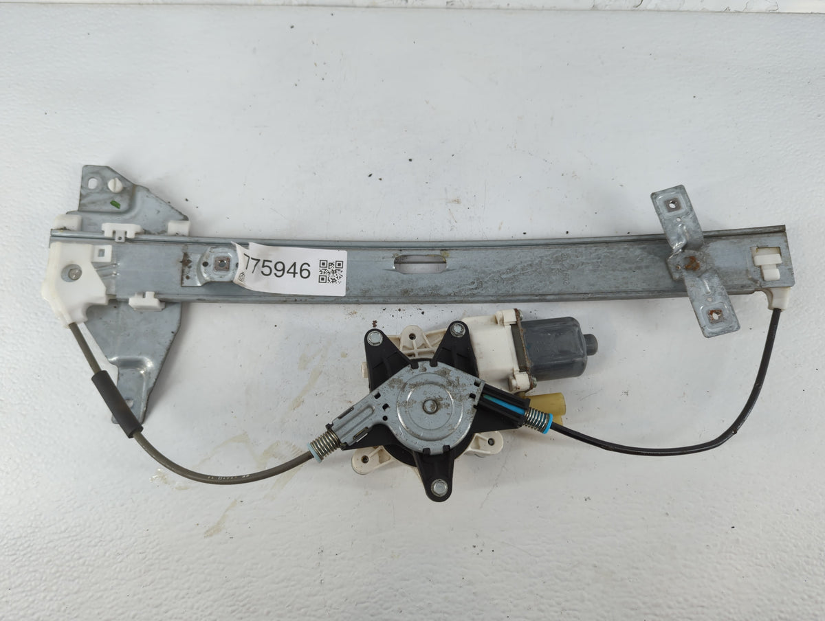 2006-2010 Chevrolet Impala Driver Left Front Window Regulator 775946 - Oemusedautoparts1.com