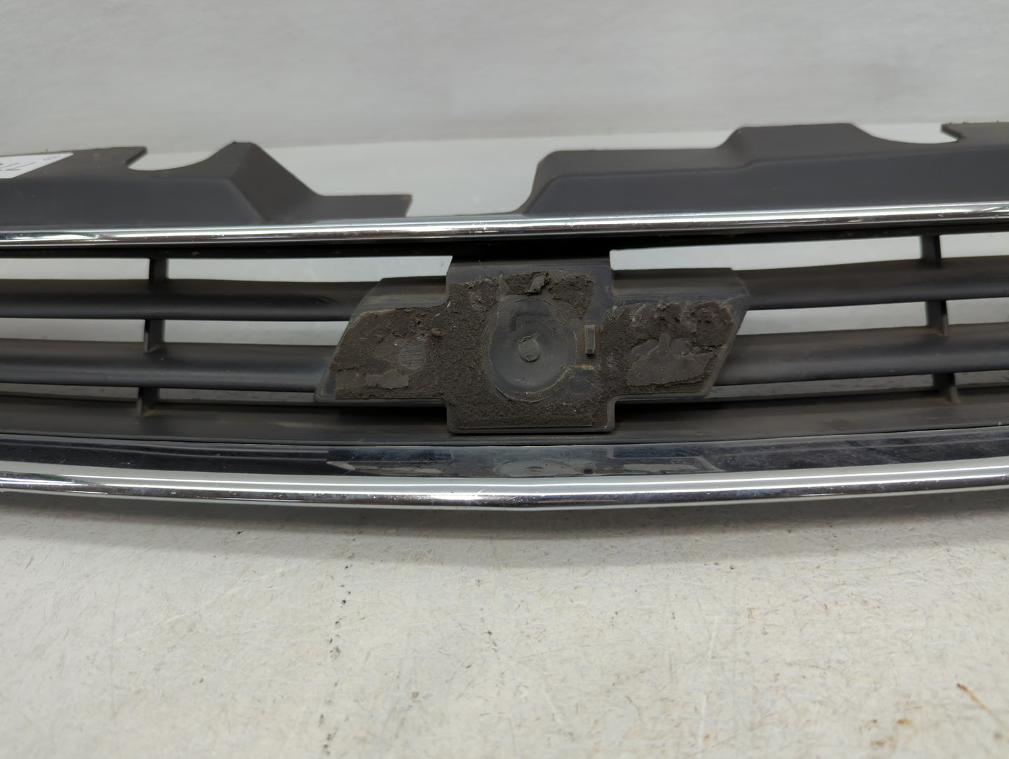 2006-2011 Chevrolet Impala Front Grille Bumper Not Included - Oemusedautoparts1.com