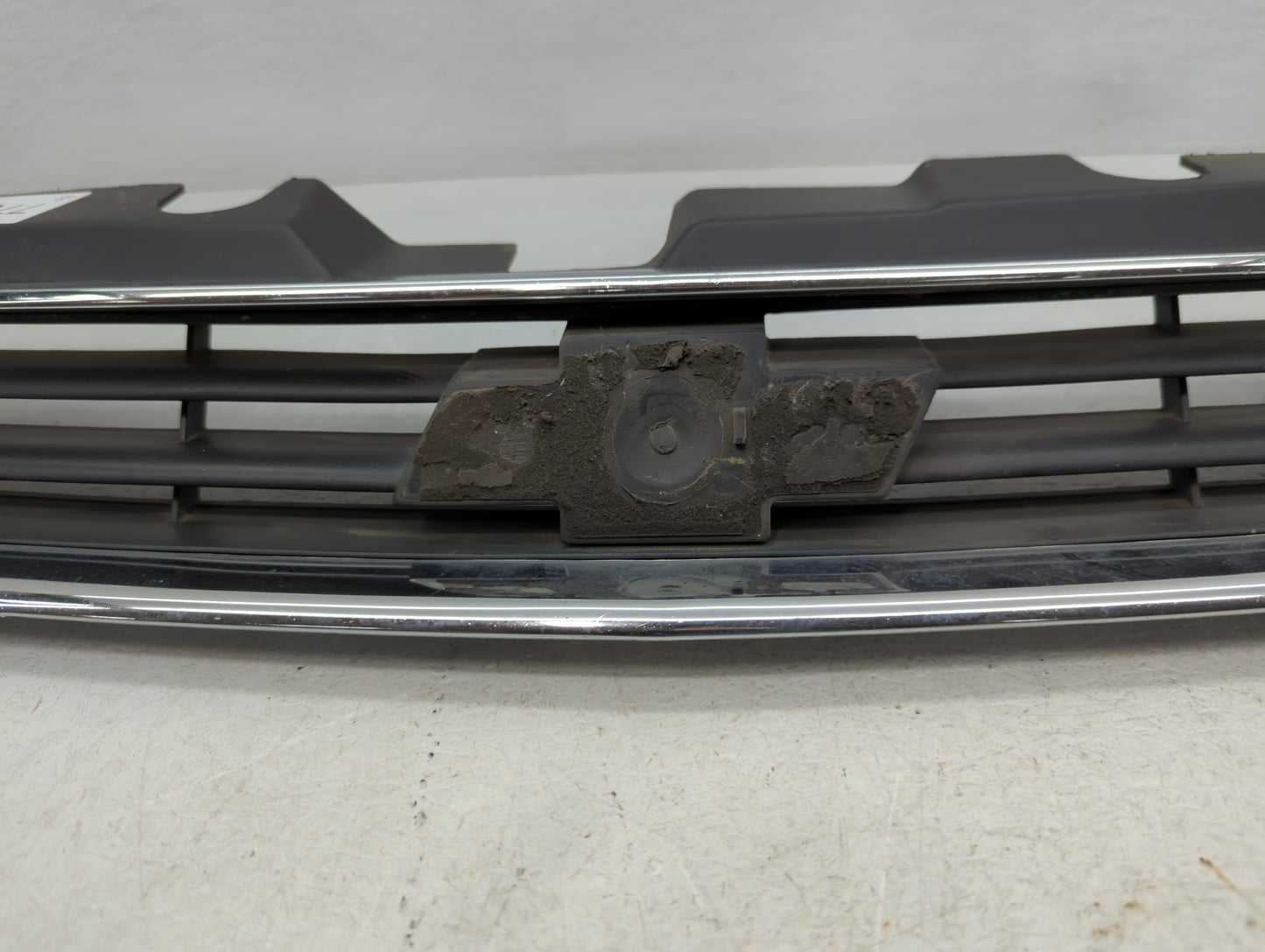 2006-2011 Chevrolet Impala Front Grille Bumper Not Included - Oemusedautoparts1.com