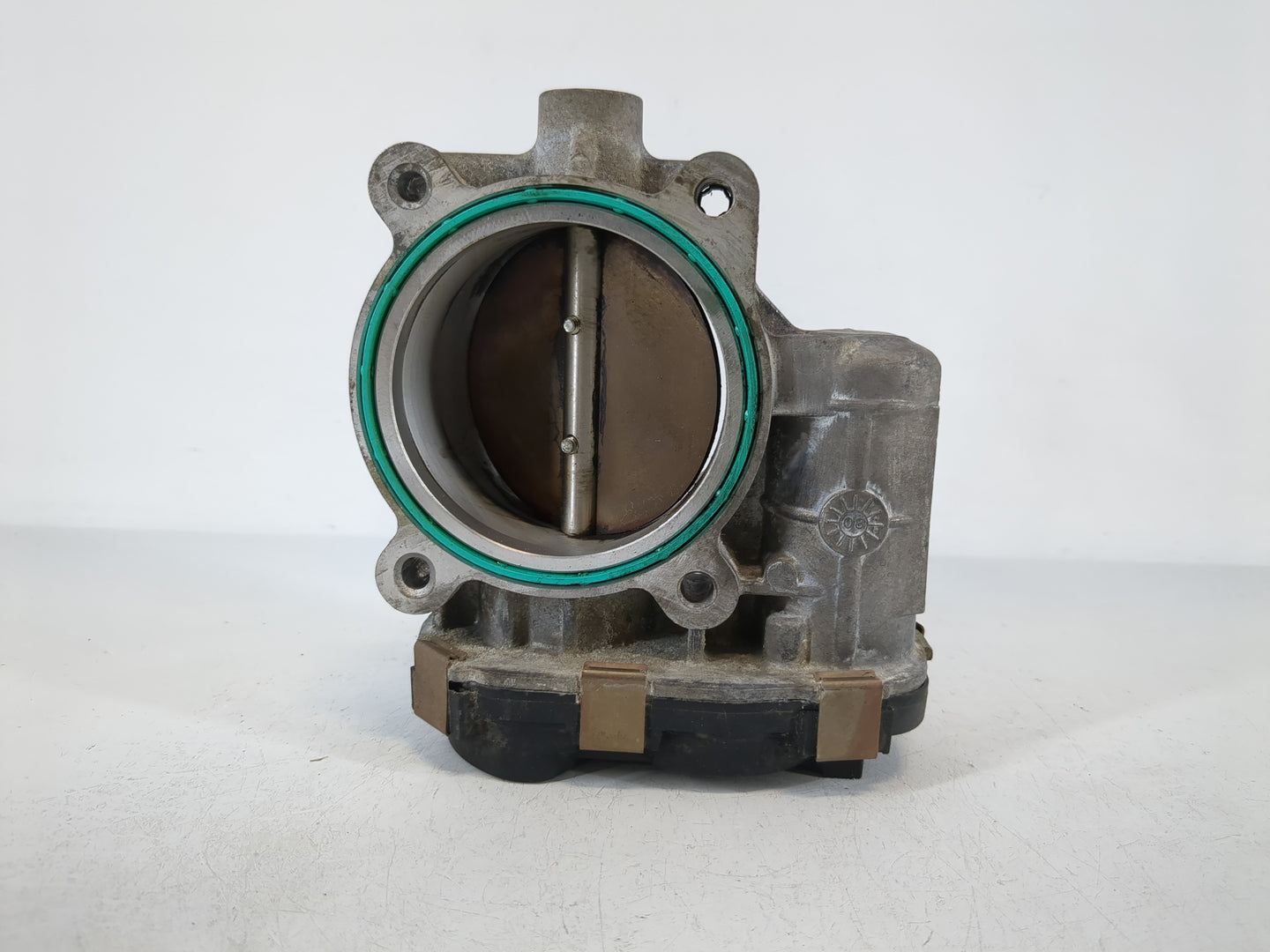 2006-2011 Chevrolet Impala Throttle Body Fits Fits 2006 2007 2008 2009 2010 2011 OEM Used Auto Parts - Oemusedautoparts1.com