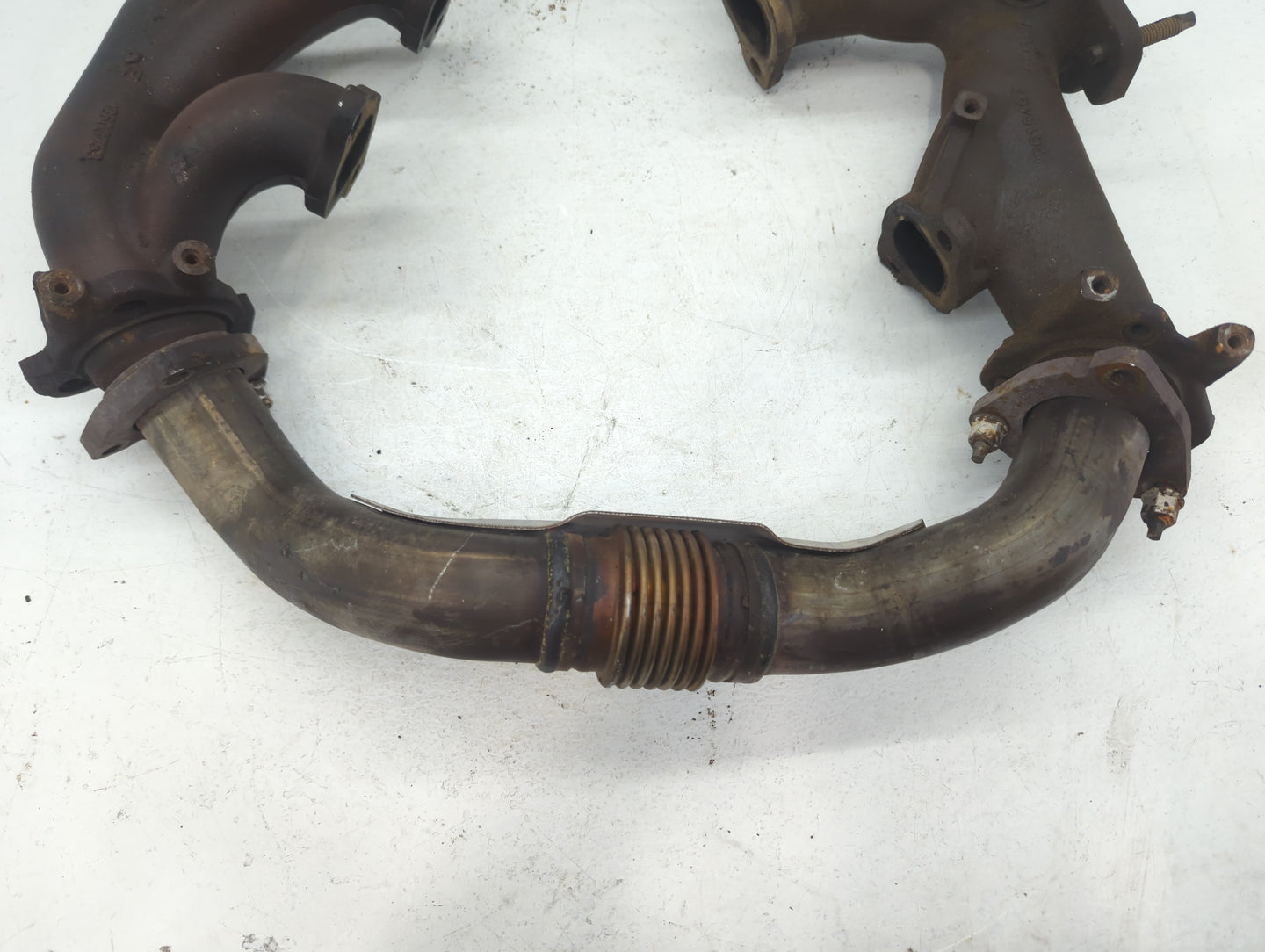 2006 Chevrolet Impala Turbocharger Exhaust Manifold With Turbo Charger - Oemusedautoparts1.com