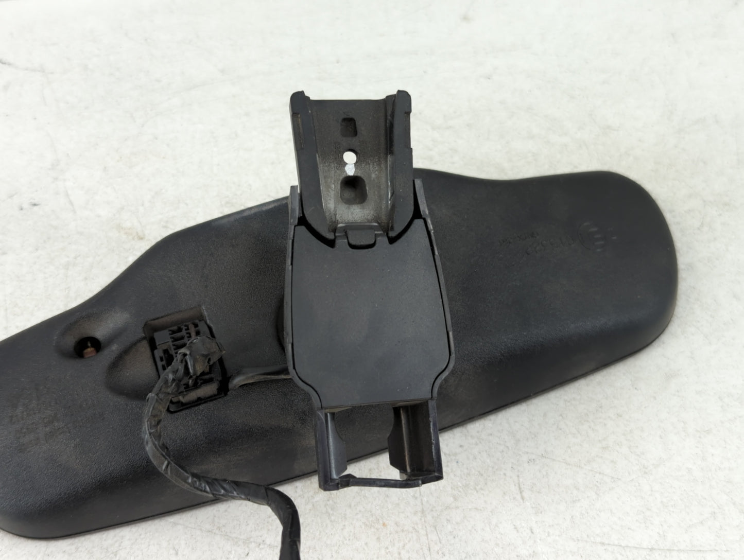 1997-2012 Chevrolet Malibu Interior Rear View Mirror Replacement OEM P/N:E11015322 Fits OEM Used Auto Parts - Oemusedautopar