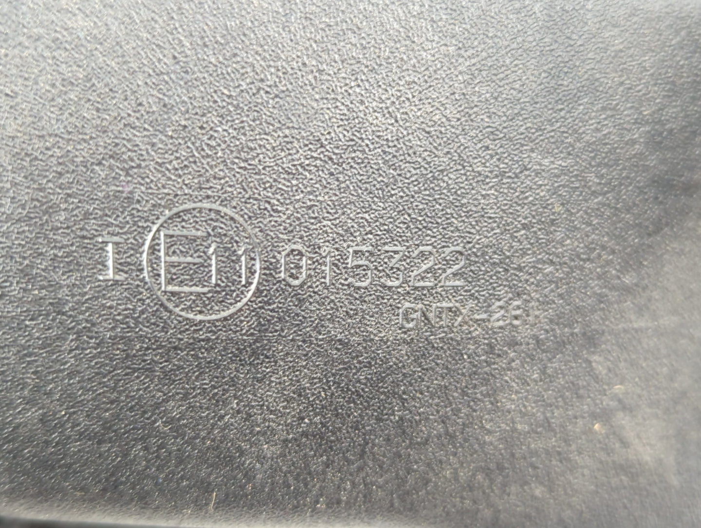 1997-2012 Chevrolet Malibu Interior Rear View Mirror Replacement OEM P/N:E11015322 Fits OEM Used Auto Parts - Oemusedautopar