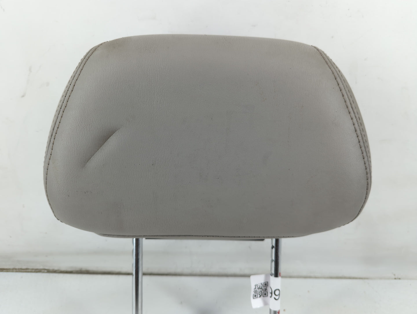 2006 Chevrolet Malibu Headrest Head Rest Front Driver Passenger Seat Fits OEM Used Auto Parts - Oemusedautoparts1.com
