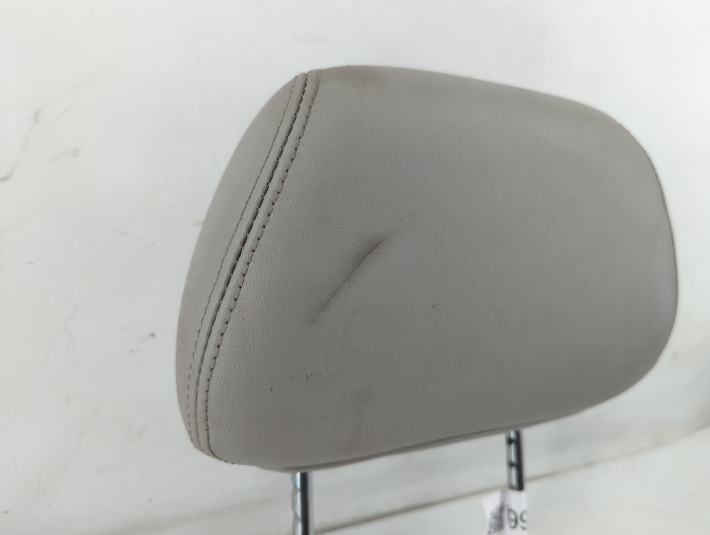 2006 Chevrolet Malibu Headrest Head Rest Front Driver Passenger Seat Fits OEM Used Auto Parts - Oemusedautoparts1.com
