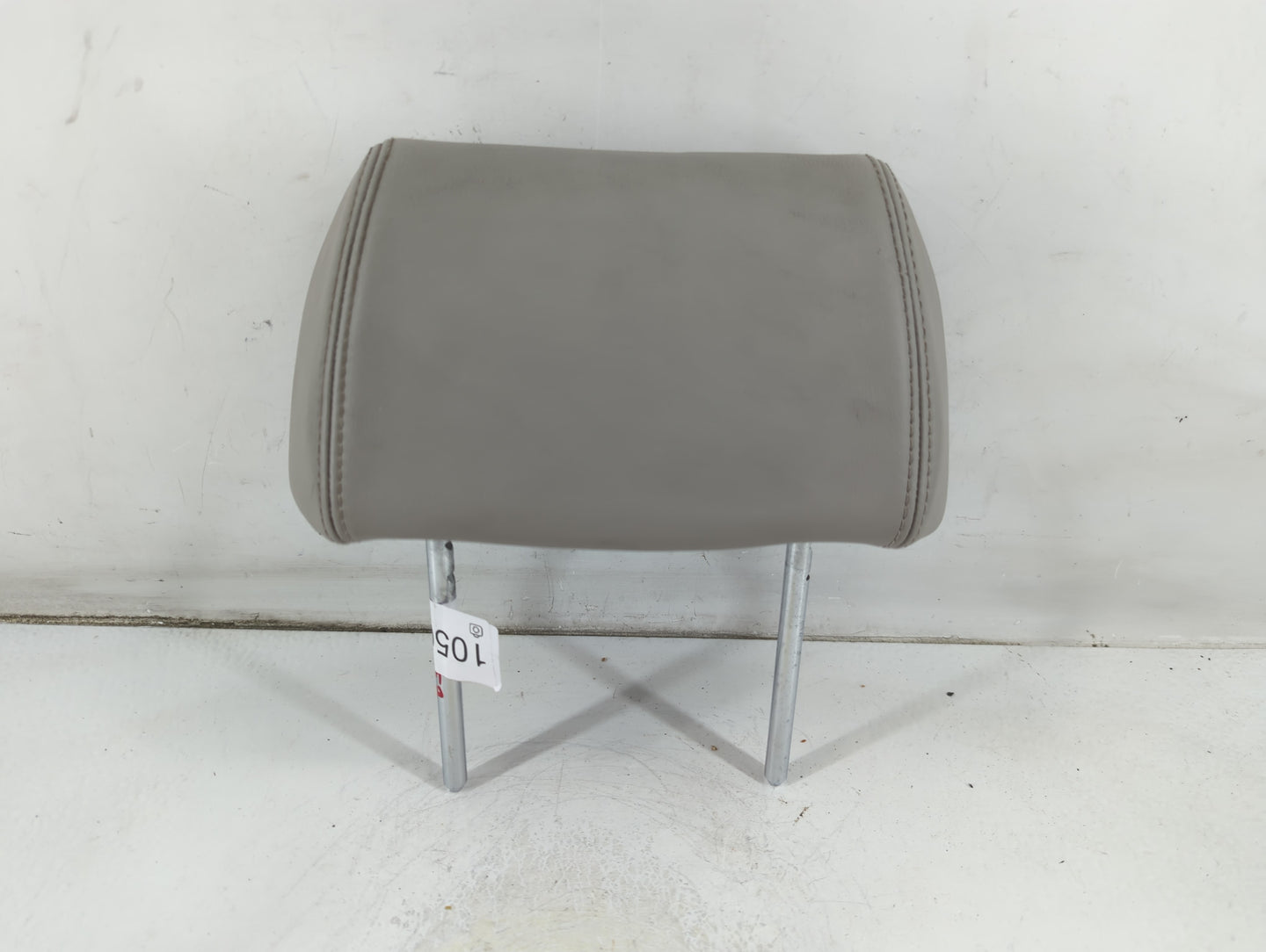 2005-2006 Chevrolet Malibu Headrest Head Rest Front Driver Passenger Seat Fits Fits 2005 2006 OEM Used Auto Parts - Oemuseda
