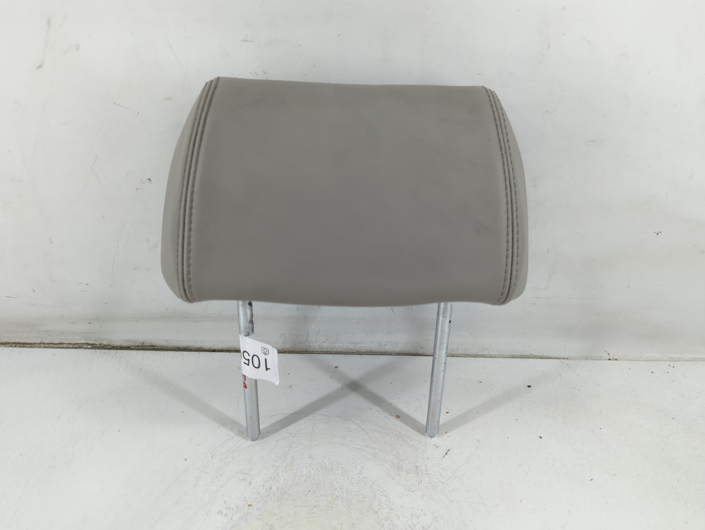 2005-2006 Chevrolet Malibu Headrest Head Rest Front Driver Passenger Seat Fits Fits 2005 2006 OEM Used Auto Parts - Oemuseda