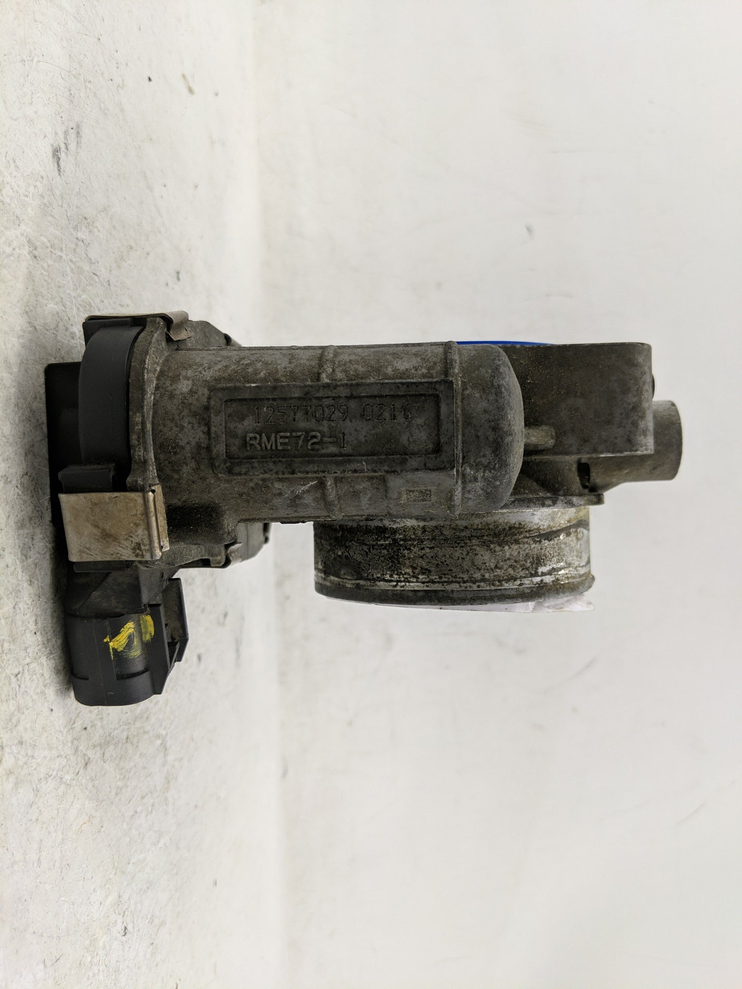 2006-2010 Chevrolet Malibu Throttle Body P/N:12577029 Fits Fits 2006 2007 2008 2009 2010 2011 OEM Used Auto Parts - Oemuseda