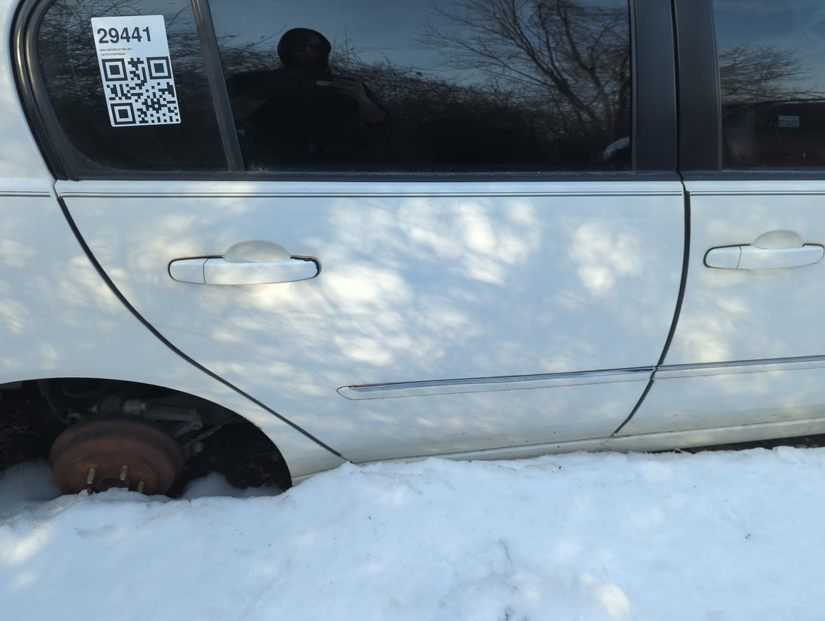 2006-2008 Chevrolet Malibu Passenger Rear Door Oem 1272006 - Oemusedautoparts1.com