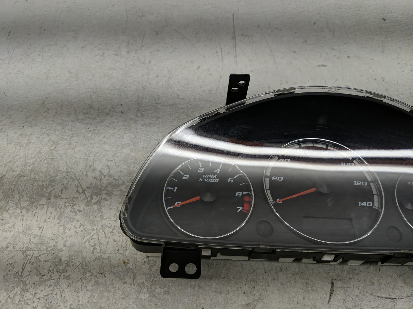 2006-2007 Chevrolet Malibu Instrument Cluster Speedometer Gauges P/N:15147080 Fits Fits 2006 2007 OEM Used Auto Parts - Oemu