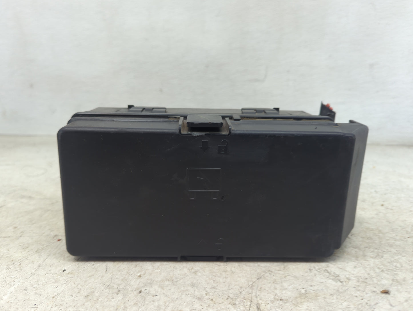 2006 Chevrolet Malibu Fusebox Fuse Box Panel Relay Module P/N:15328897 15328896, 15328807, 12177236, 12177234, 12177238 Fits