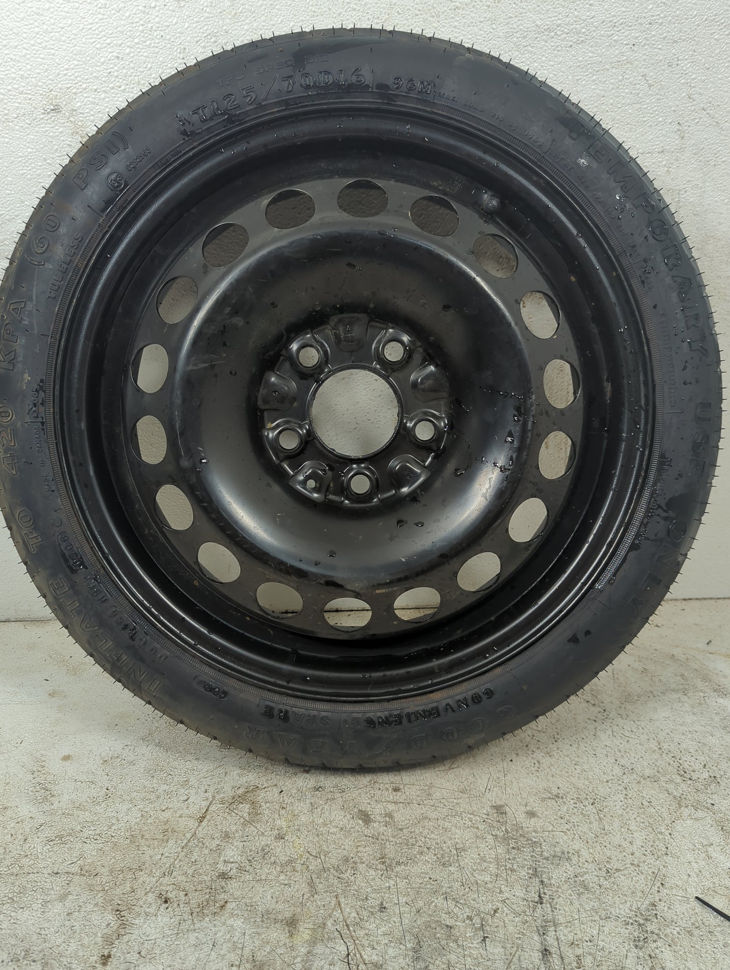 2004-2012 Chevrolet Malibu Spare Donut Tire Wheel Rim Oem 5036560 - Oemusedautoparts1.com