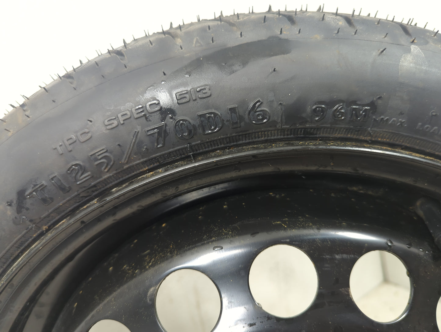 2004-2012 Chevrolet Malibu Spare Donut Tire Wheel Rim Oem 5036560 - Oemusedautoparts1.com