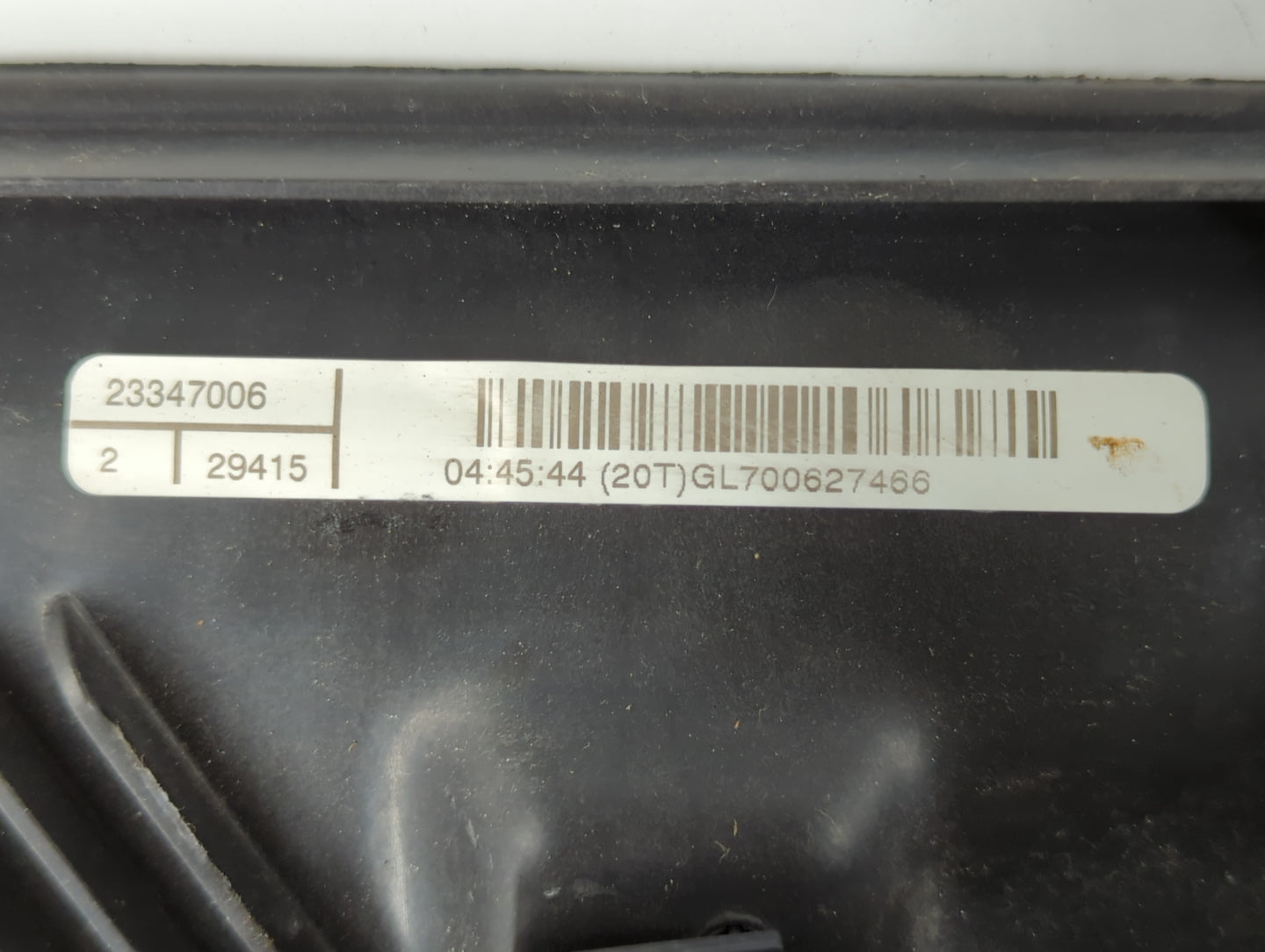 2004-2012 Chevrolet Malibu Left Radiator Fan Motor Assembly 733666 - Oemusedautoparts1.com