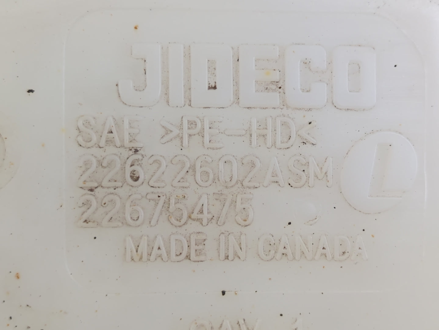 2004-2008 Chevrolet Malibu Windshield Washer Fluid Reservoir Bottle Oem - Oemusedautoparts1.com