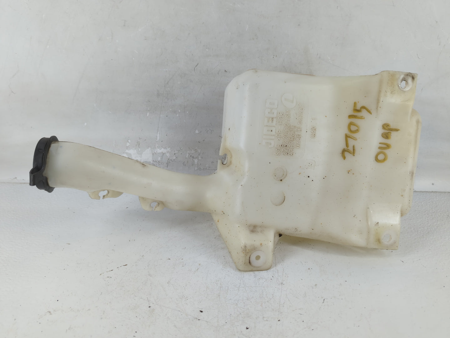 2004-2008 Chevrolet Malibu Windshield Washer Fluid Reservoir Bottle Oem - Oemusedautoparts1.com