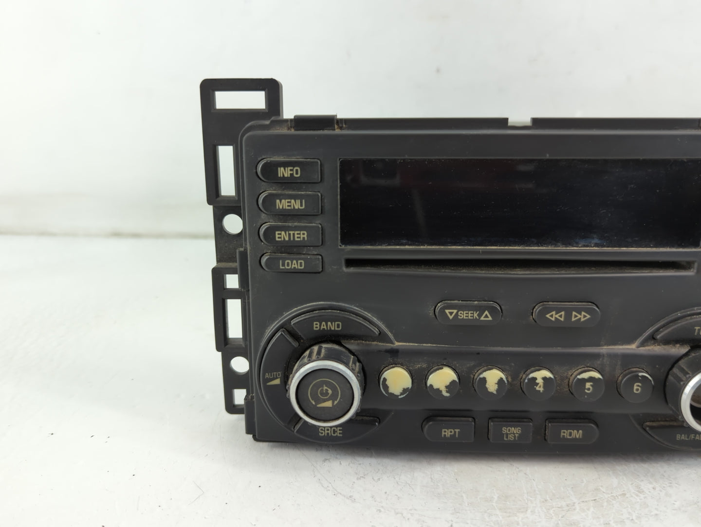 2004-2007 Chevrolet Malibu Radio Control Panel - Oemusedautoparts1.com