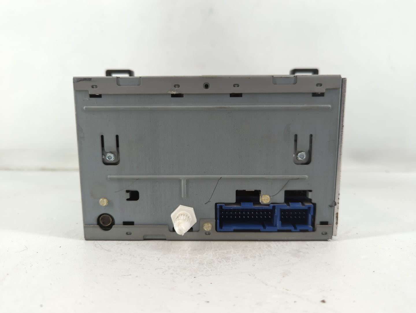 2004-2007 Chevrolet Malibu Radio Control Panel - Oemusedautoparts1.com