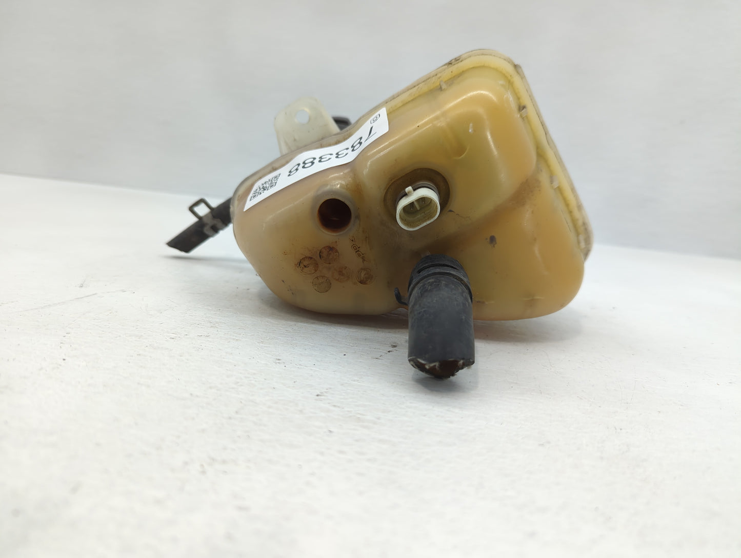 2006 Chevrolet Malibu Radiator Coolant Overflow Expansion Tank Bottle - Oemusedautoparts1.com