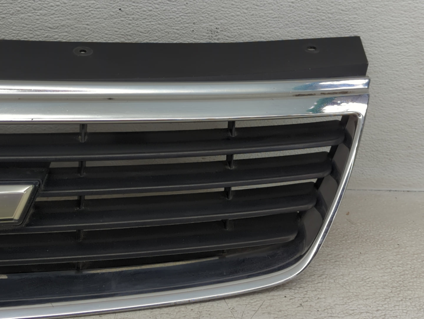 2006-2008 Chevrolet Malibu Front Grille Bumper Not Included - Oemusedautoparts1.com