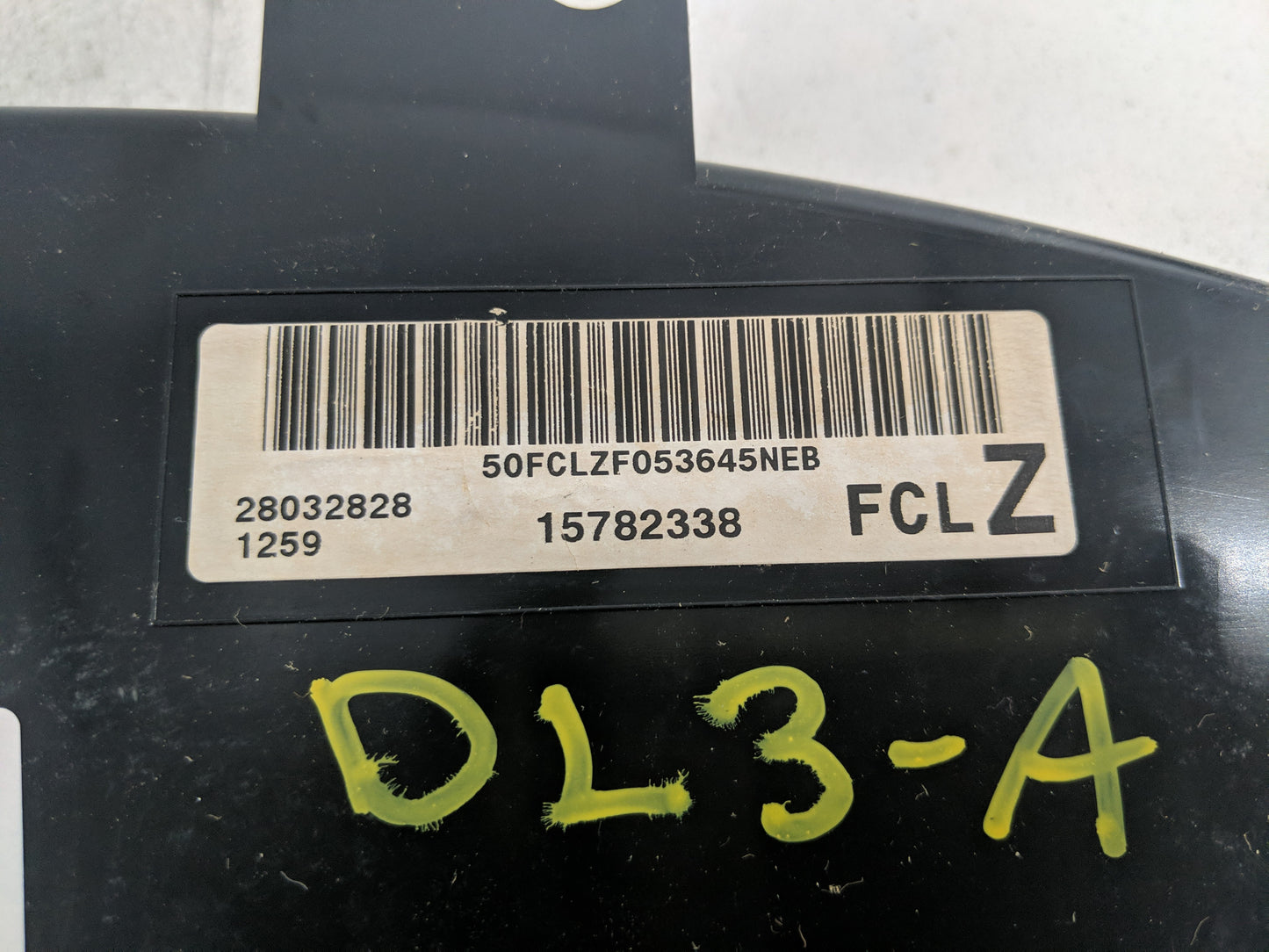 2006 Chevrolet Monte Carlo Instrument Cluster Speedometer Gauges P/N:15782338 Fits OEM Used Auto Parts - Oemusedautoparts1.c