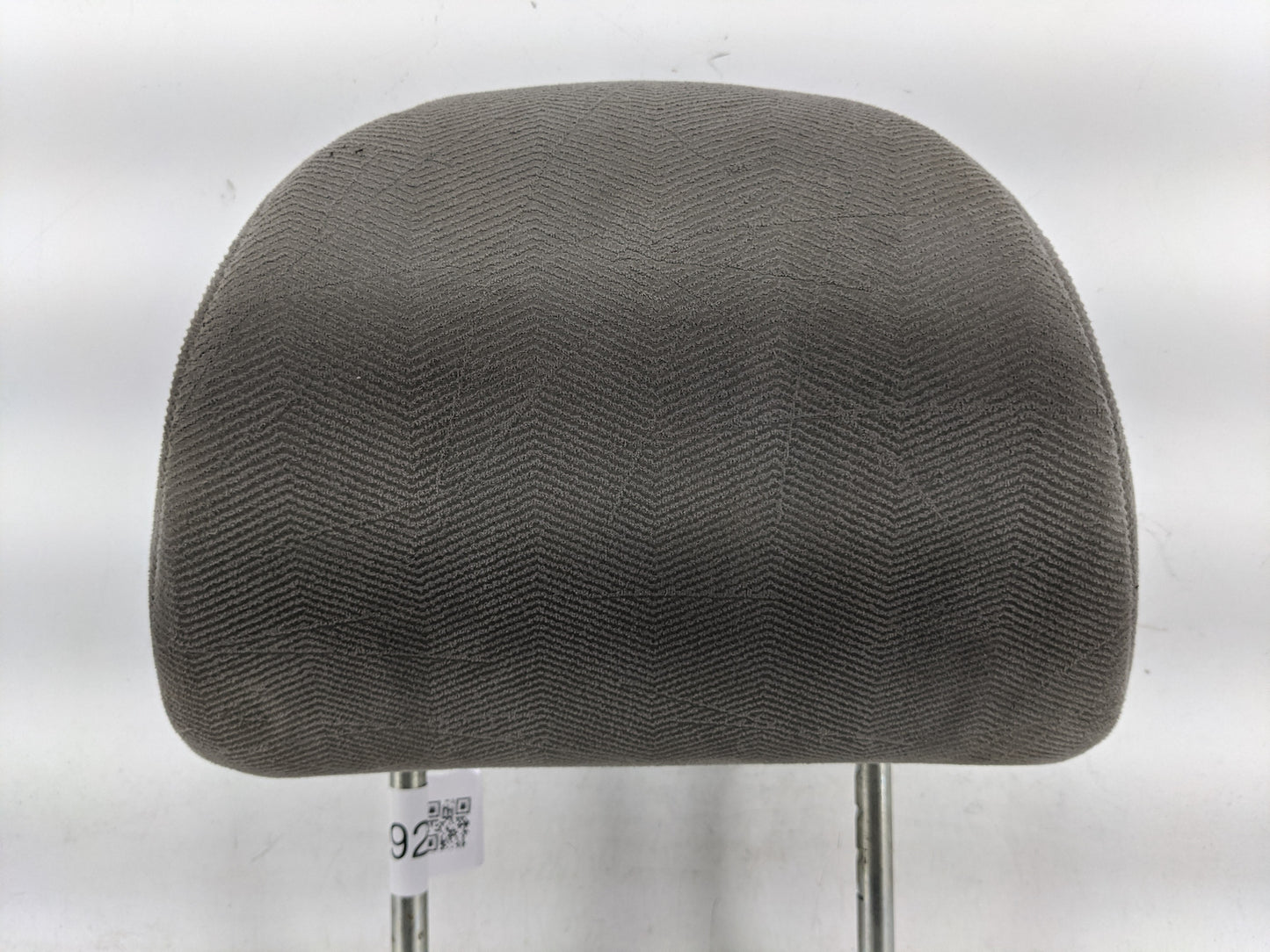 2006-2007 Chevrolet Monte Carlo Headrest Head Rest Rear Seat Fits Fits 2006 2007 OEM Used Auto Parts - Oemusedautoparts1.com