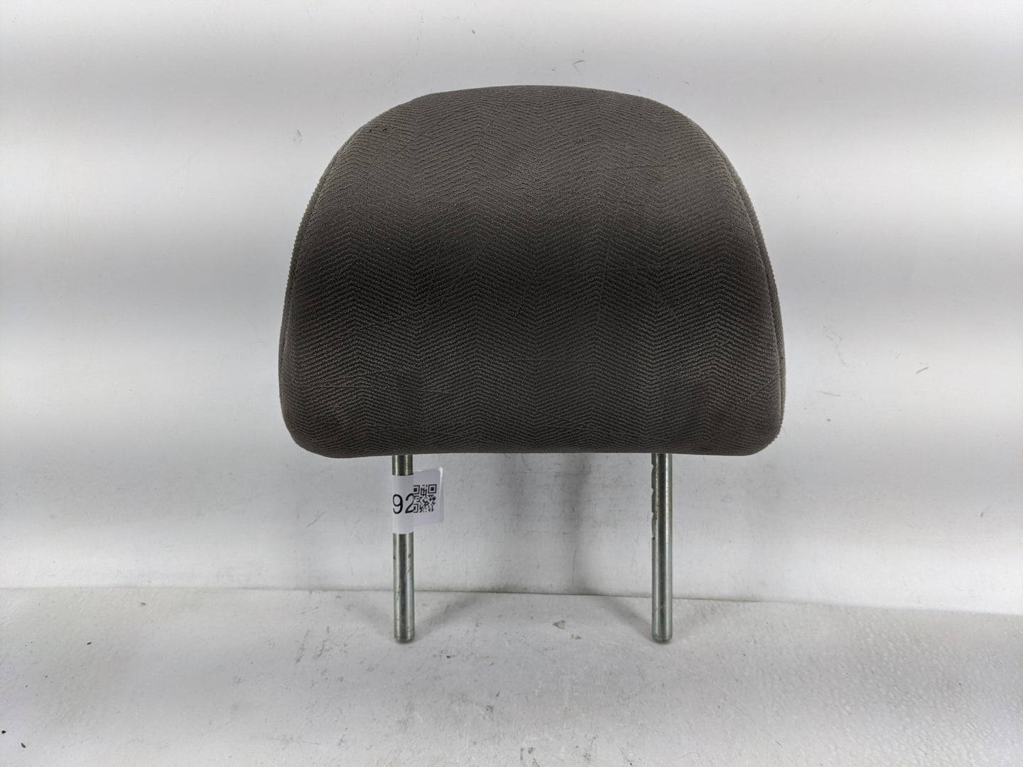 2006-2007 Chevrolet Monte Carlo Headrest Head Rest Rear Seat Fits Fits 2006 2007 OEM Used Auto Parts - Oemusedautoparts1.com