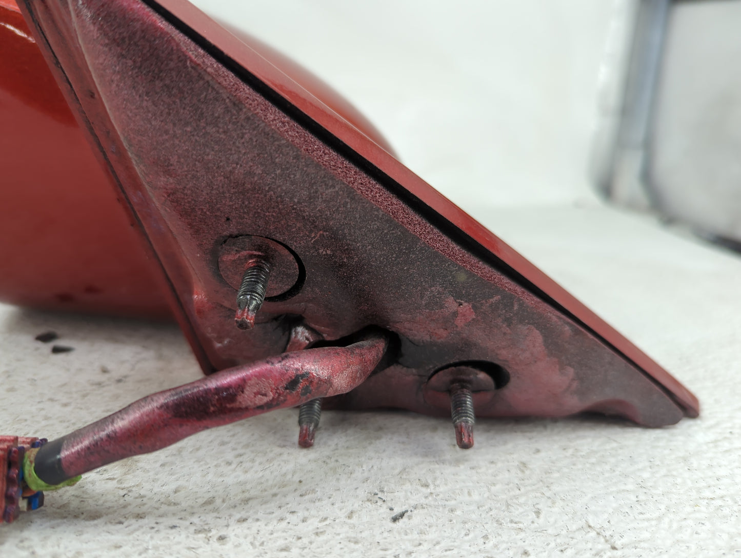 2000-2007 Chevrolet Monte Carlo Driver Side View Mirror - Left Door Mirror OEM Used - Oemusedautoparts1.com