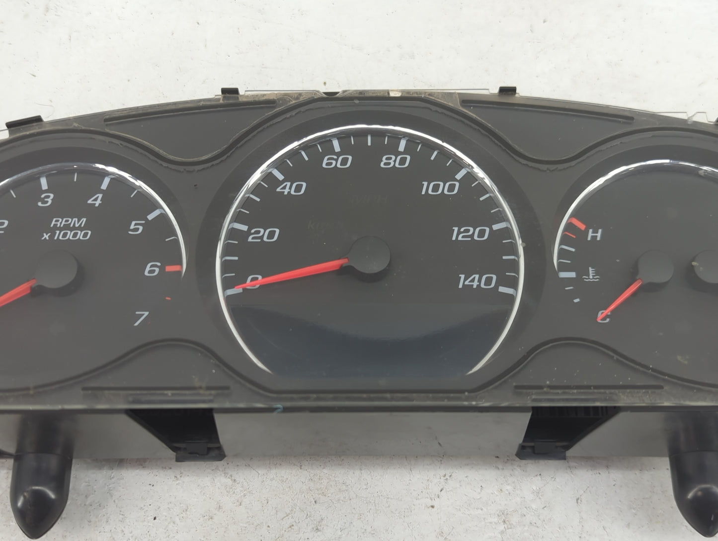 2006 Chevrolet Monte Carlo Instrument Cluster Speedometer Gauges P/N:15782340 28032830, 50FCMBF060196BCU Fits OEM Used Auto 