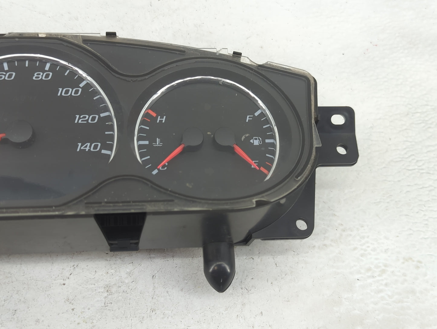 2006 Chevrolet Monte Carlo Instrument Cluster Speedometer Gauges P/N:15782340 28032830, 50FCMBF060196BCU Fits OEM Used Auto 