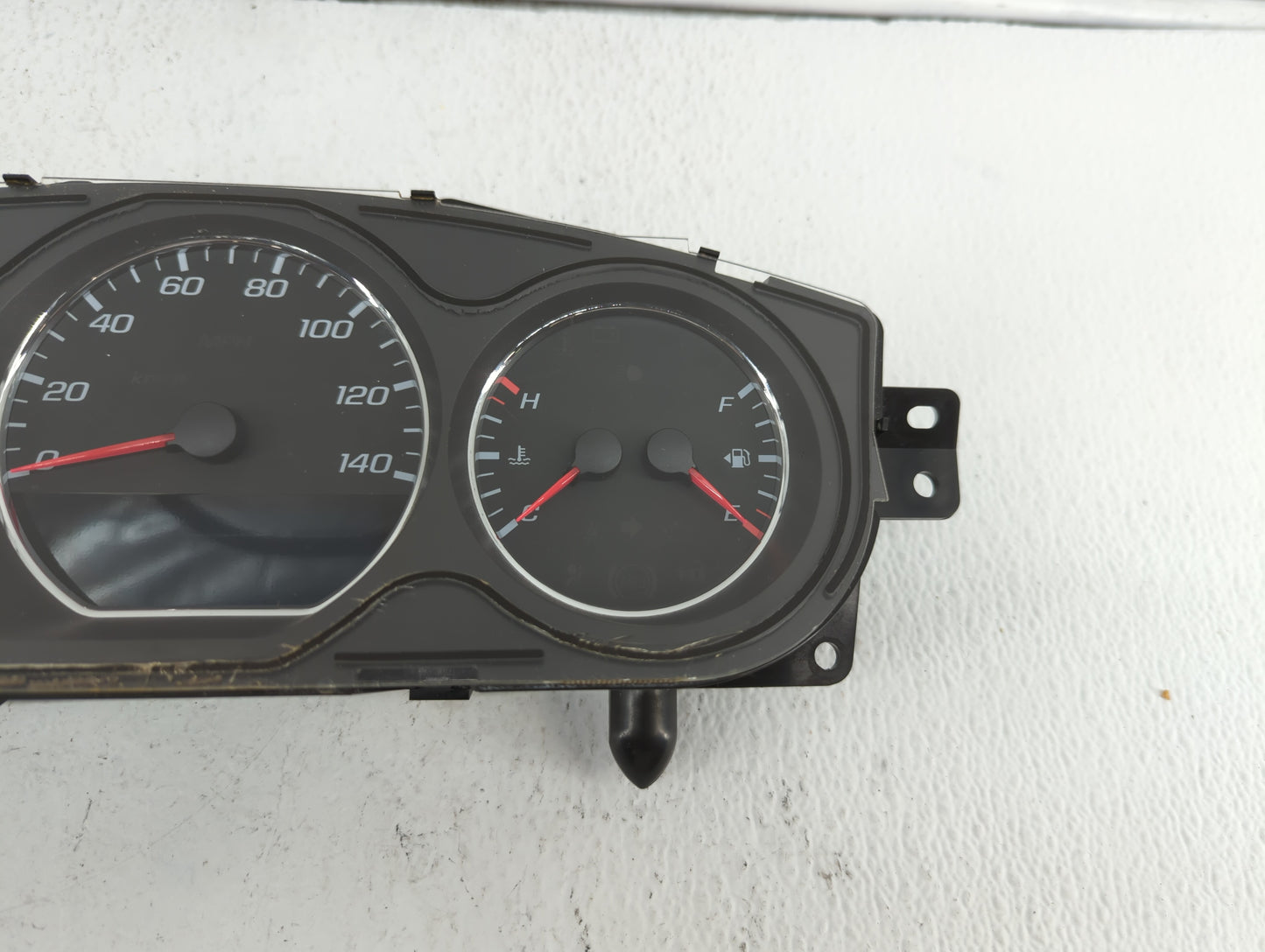 2006 Chevrolet Monte Carlo Instrument Cluster Speedometer Gauges P/N:28032830 Fits Fits 2007 OEM Used Auto Parts - Oemusedau