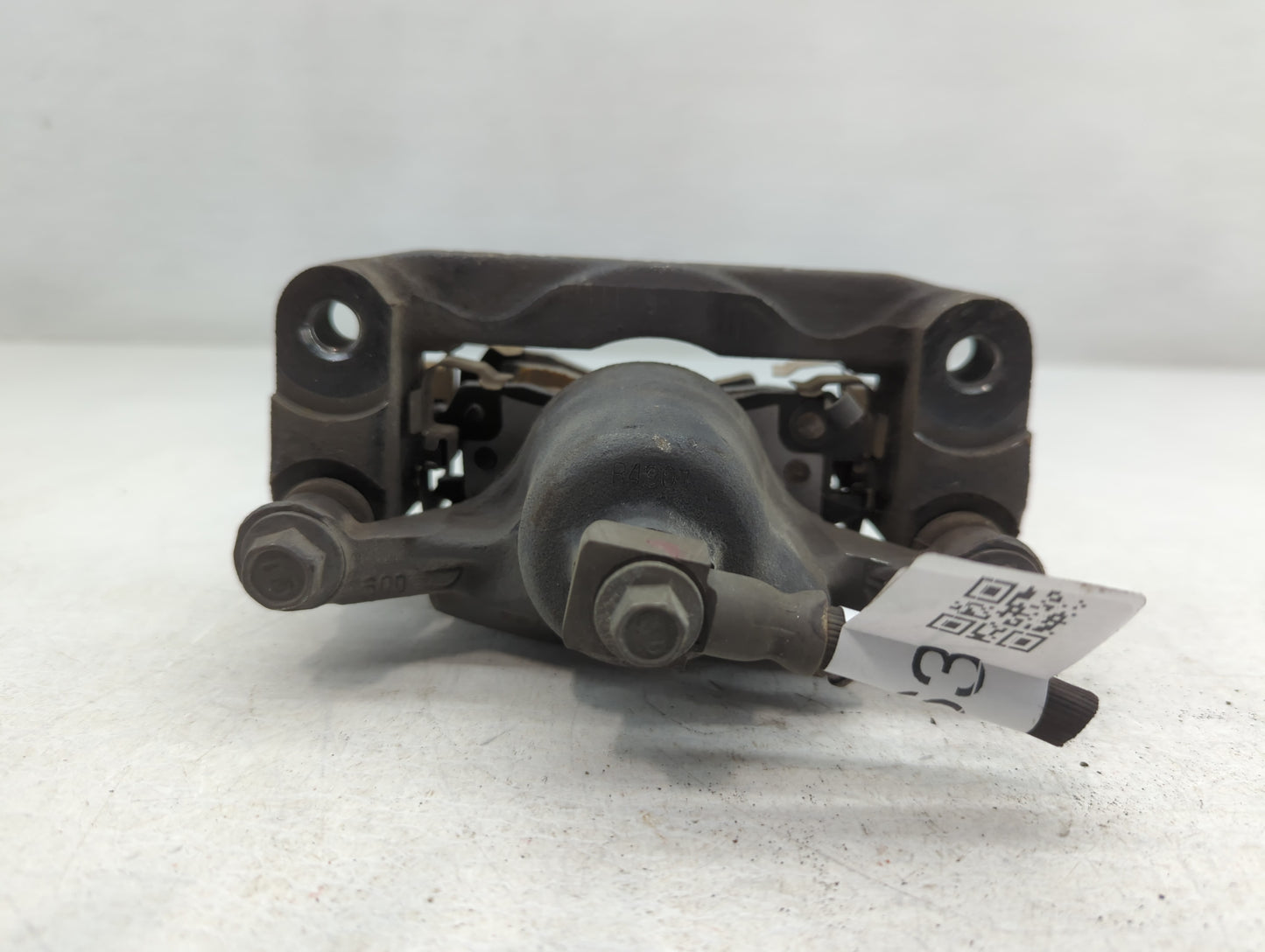 2000-2007 Chevrolet Monte Carlo Front Driver Left Brake Caliper - Oemusedautoparts1.com