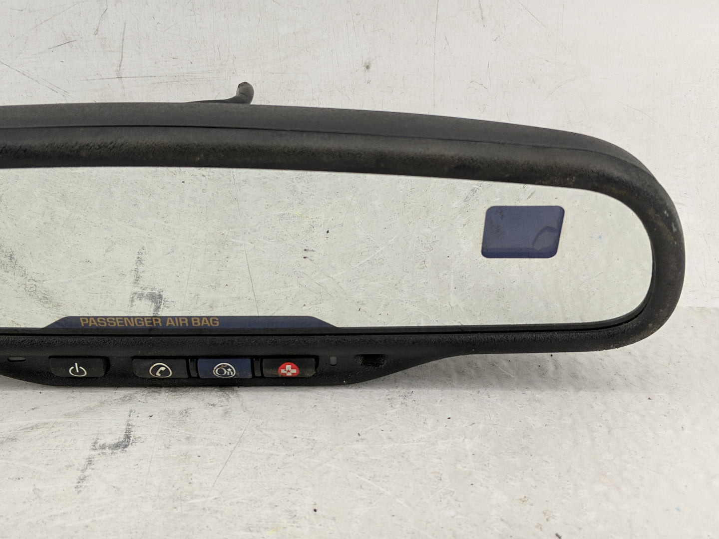 2006 Chevrolet Silverado Interior Rear View Mirror Replacement OEM P/N:15176973 Fits OEM Used Auto Parts - Oemusedautoparts1