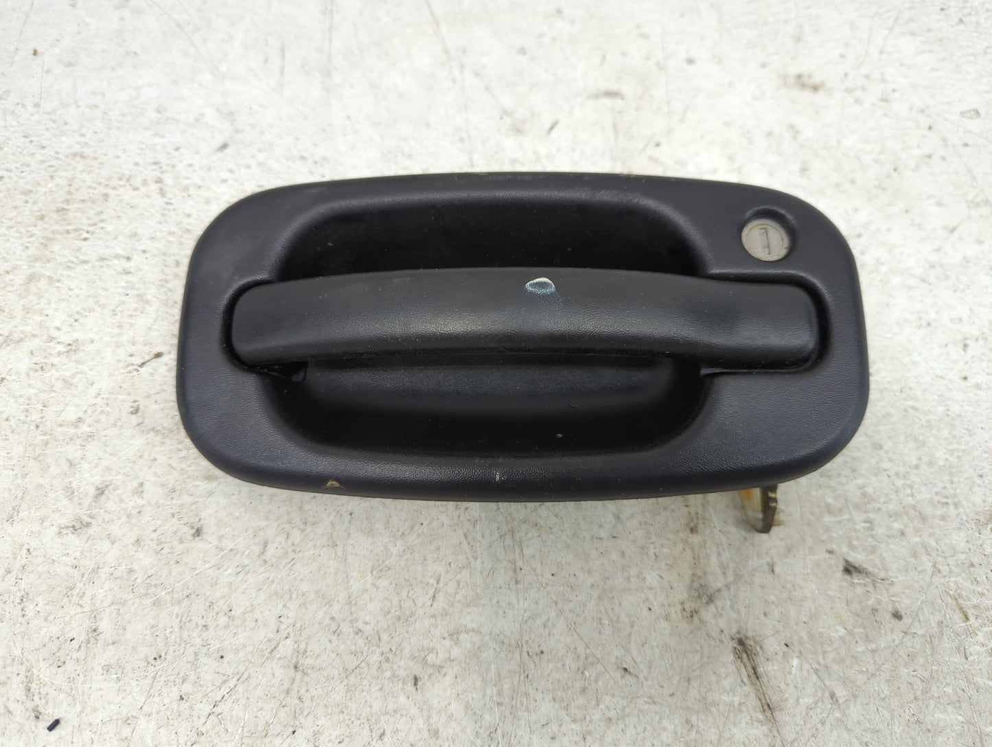 Chevrolet Silverado Passenger Front Right Door Handle Exterior Assembly - Oemusedautoparts1.com