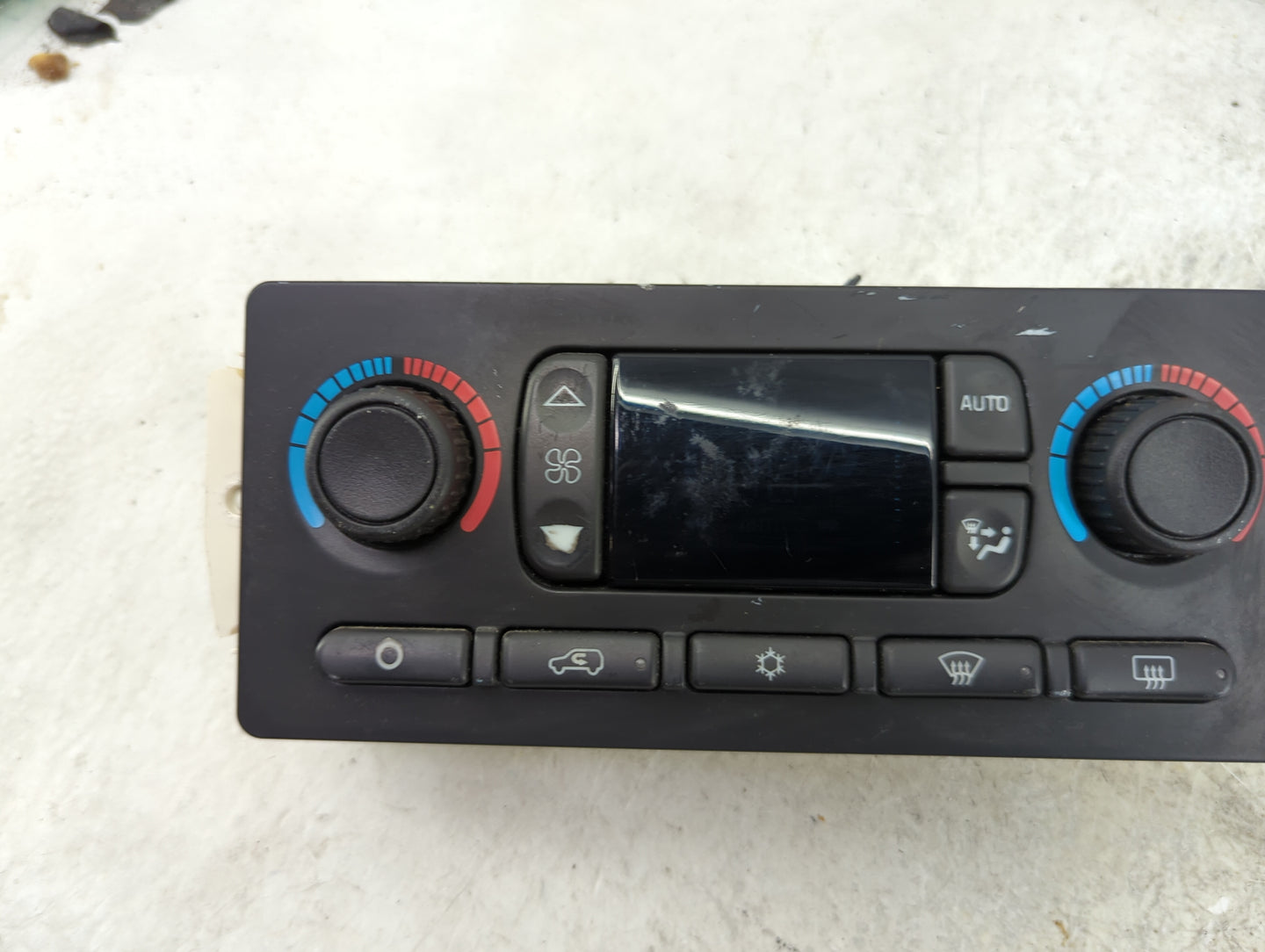 2005-2007 Chevrolet Silverado 1500 Climate Control Module Temperature AC/Heater Replacement P/N:10367041 Fits Fits 2005 2006