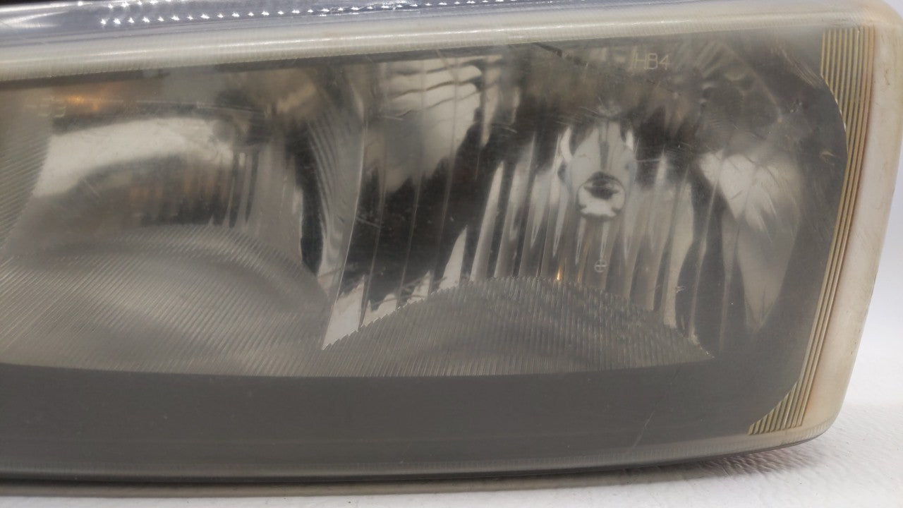 2005 Chevrolet Silverado 1500 Driver Left Oem Head Light Headlight Lamp - Oemusedautoparts1.com