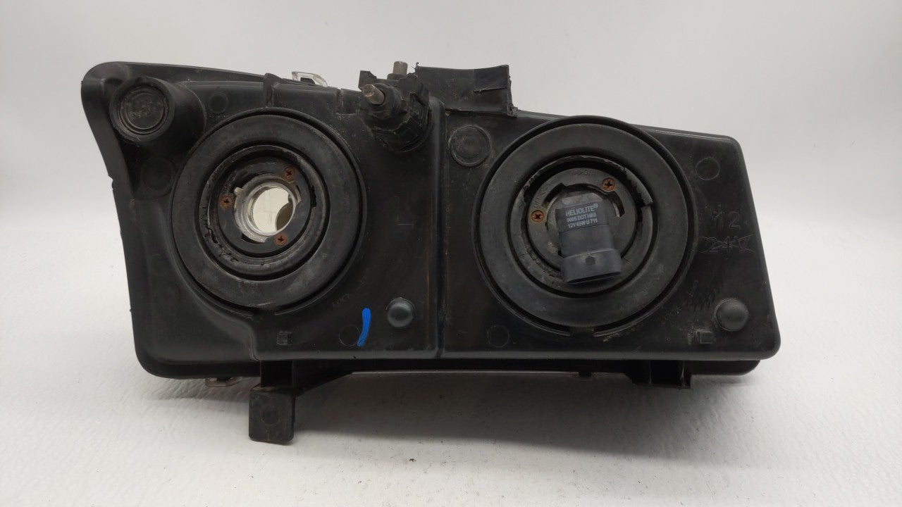 2005 Chevrolet Silverado 1500 Driver Left Oem Head Light Headlight Lamp - Oemusedautoparts1.com