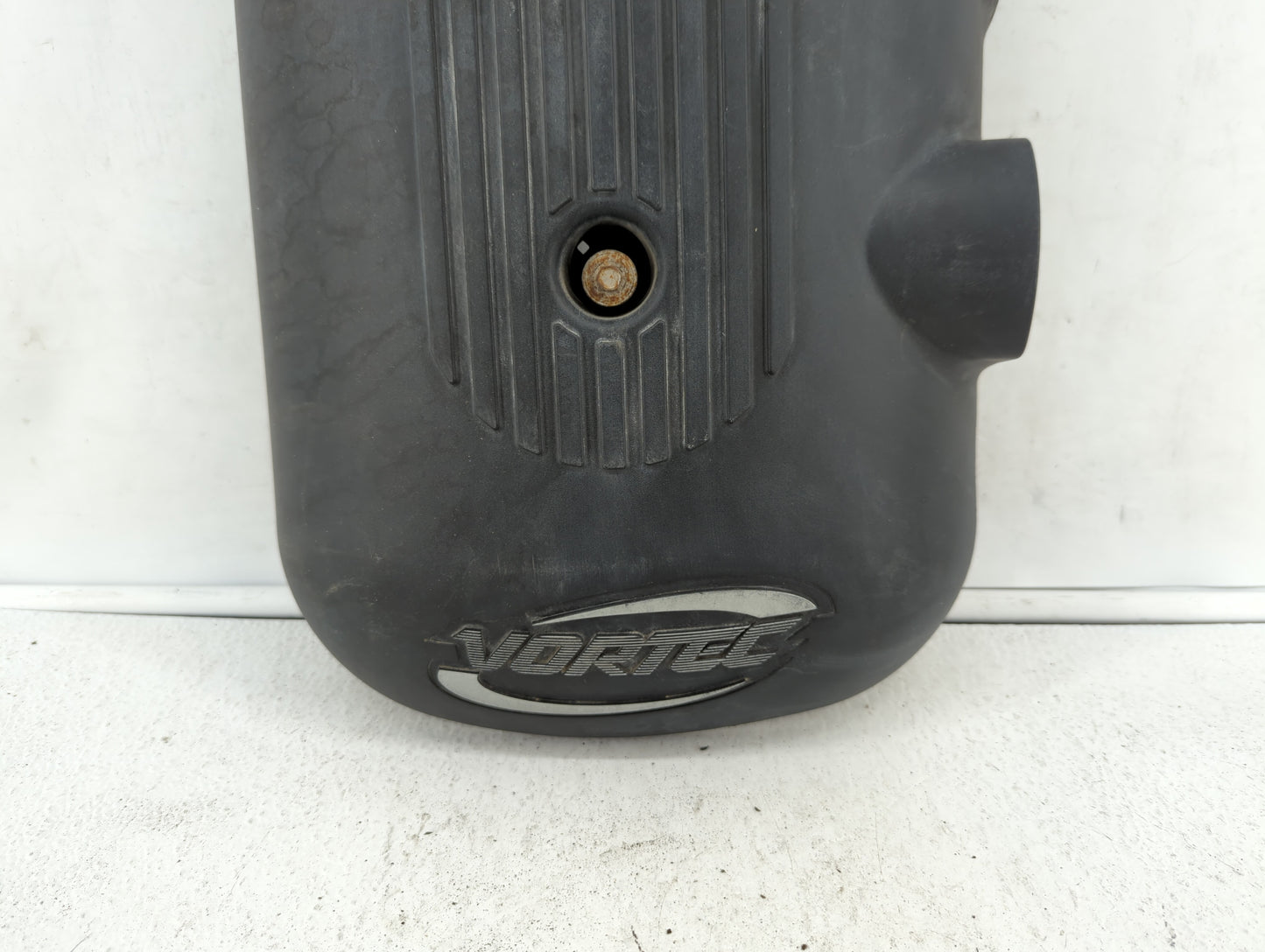 2006 Chevrolet Silverado 1500 Engine Cover - Oemusedautoparts1.com