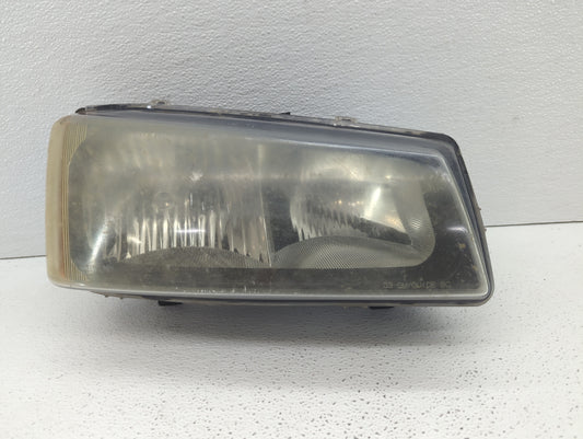 2005 Silverado 1500 Passenger Right Oem Head Light Headlight Lamp - Oemusedautoparts1.com
