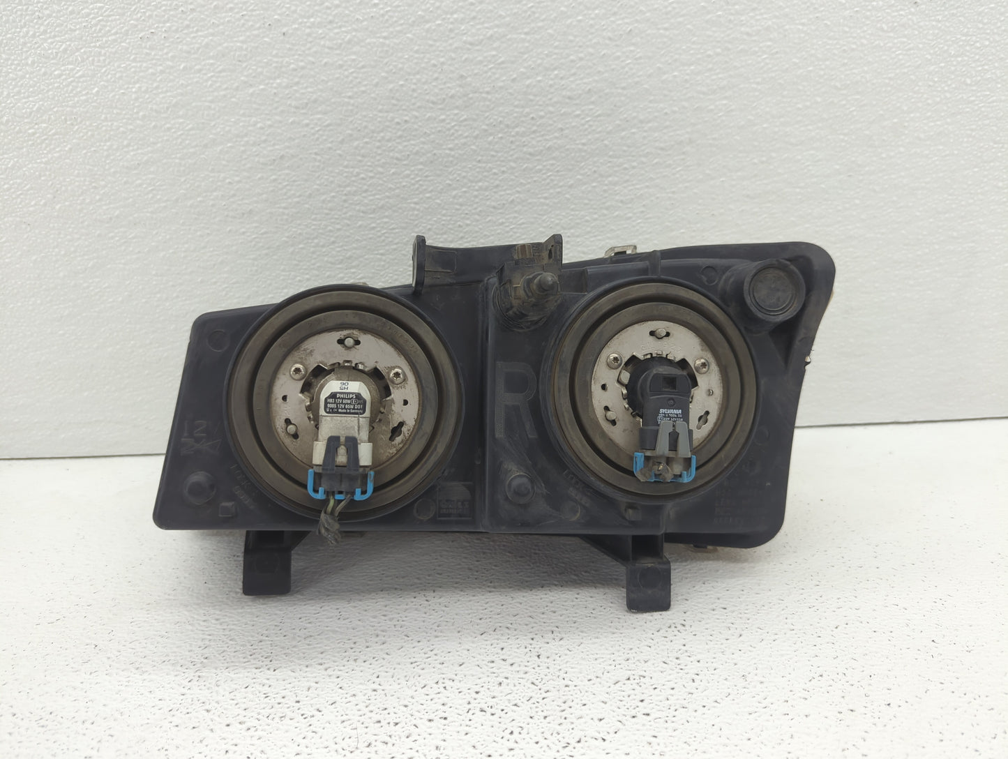 2005 Silverado 1500 Passenger Right Oem Head Light Headlight Lamp - Oemusedautoparts1.com