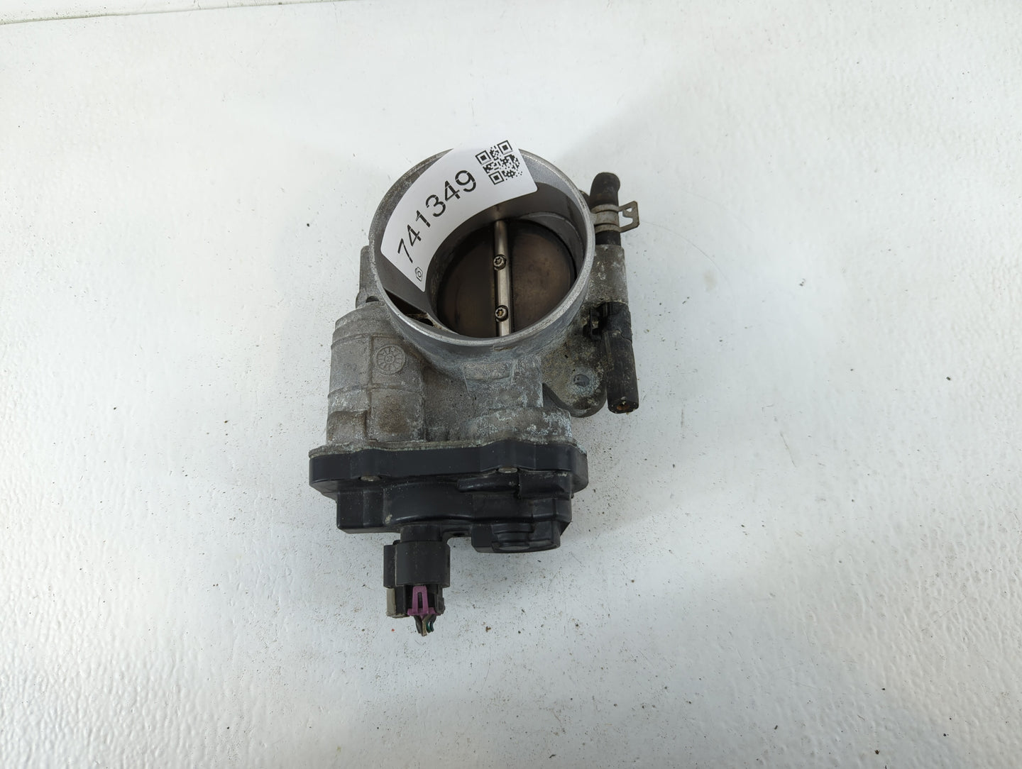 2003-2007 Chevrolet Silverado 1500 Throttle Body P/N:RME75 1257080 Fits Fits 2003 2004 2005 2006 2007 OEM Used Auto Parts - 