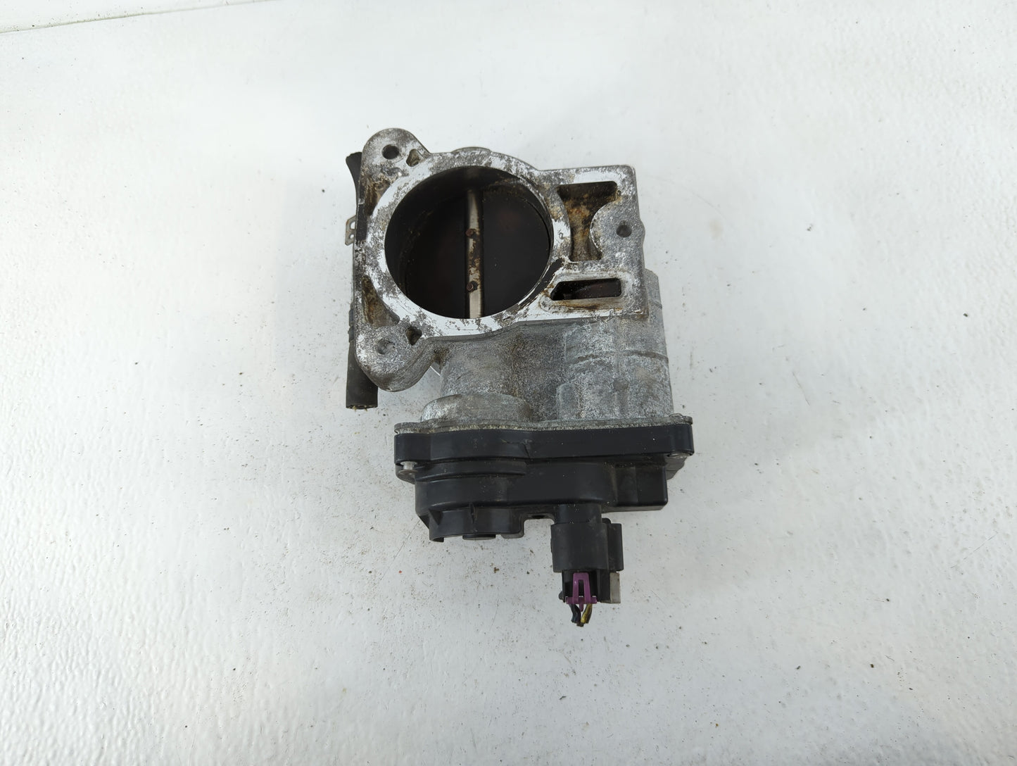2003-2007 Chevrolet Silverado 1500 Throttle Body P/N:RME75 1257080 Fits Fits 2003 2004 2005 2006 2007 OEM Used Auto Parts - 