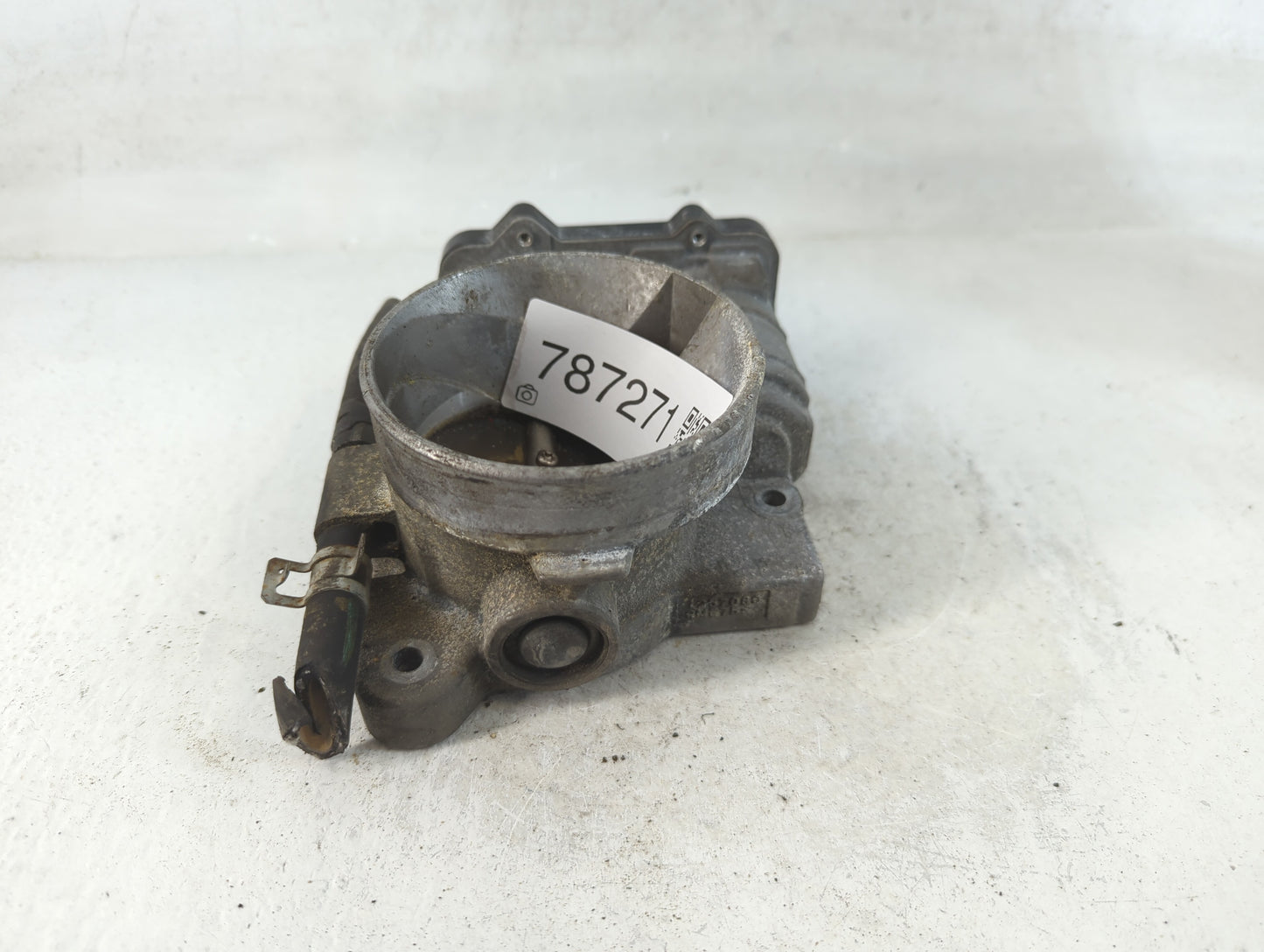 2003-2007 Chevrolet Silverado 1500 Throttle Body P/N:1257080 Fits Fits 2003 2004 2005 2006 2007 OEM Used Auto Parts - Oemuse