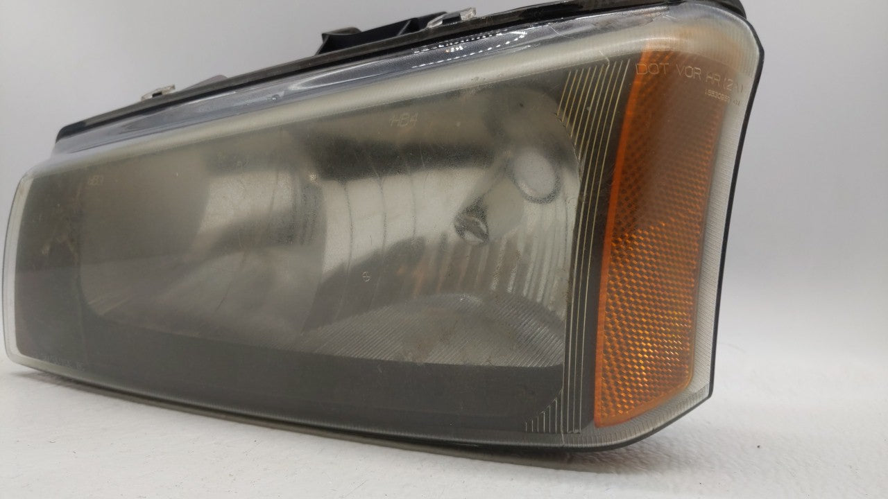 2005 Chevrolet Silverado 2500 Driver Left Oem Head Light Headlight Lamp - Oemusedautoparts1.com