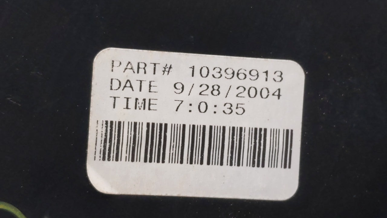 2005 Chevrolet Silverado 2500 Driver Left Oem Head Light Headlight Lamp - Oemusedautoparts1.com