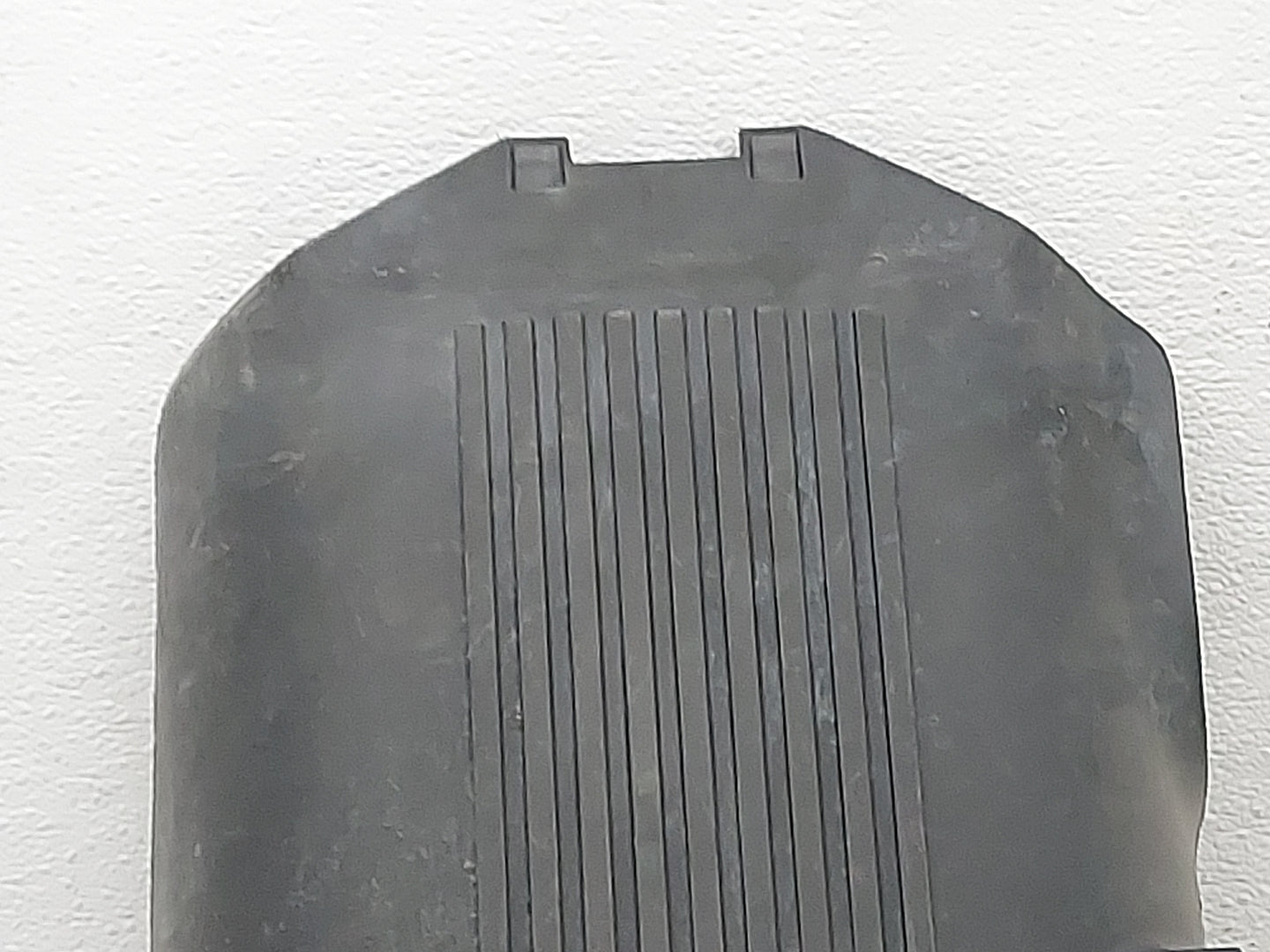 2006 Chevrolet Silverado 2500 Engine Cover 430328 - Oemusedautoparts1.com